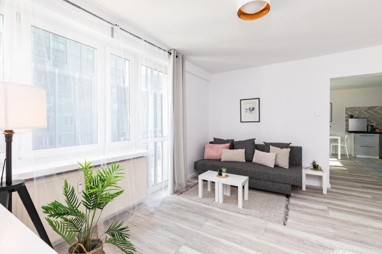 Superapart Jana Pawla Ii 18